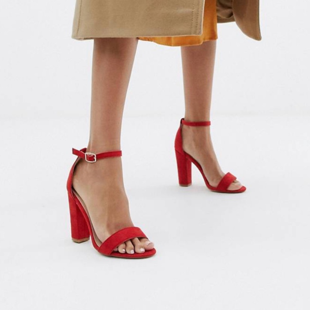 Glamorous bright red block heeled sandals size 7